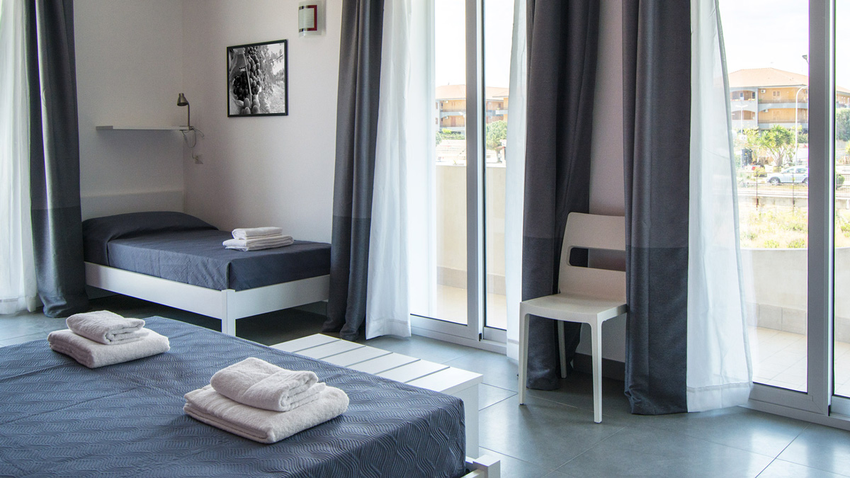 b&b-avola-siracusa-noto-bed-and-breakfast-resort-mare-sicilia-pensioni-bedandbreakfast-case-vacanze-booking-prenota-prenotazione-camera-camere-appartamenti-appartamento-5
